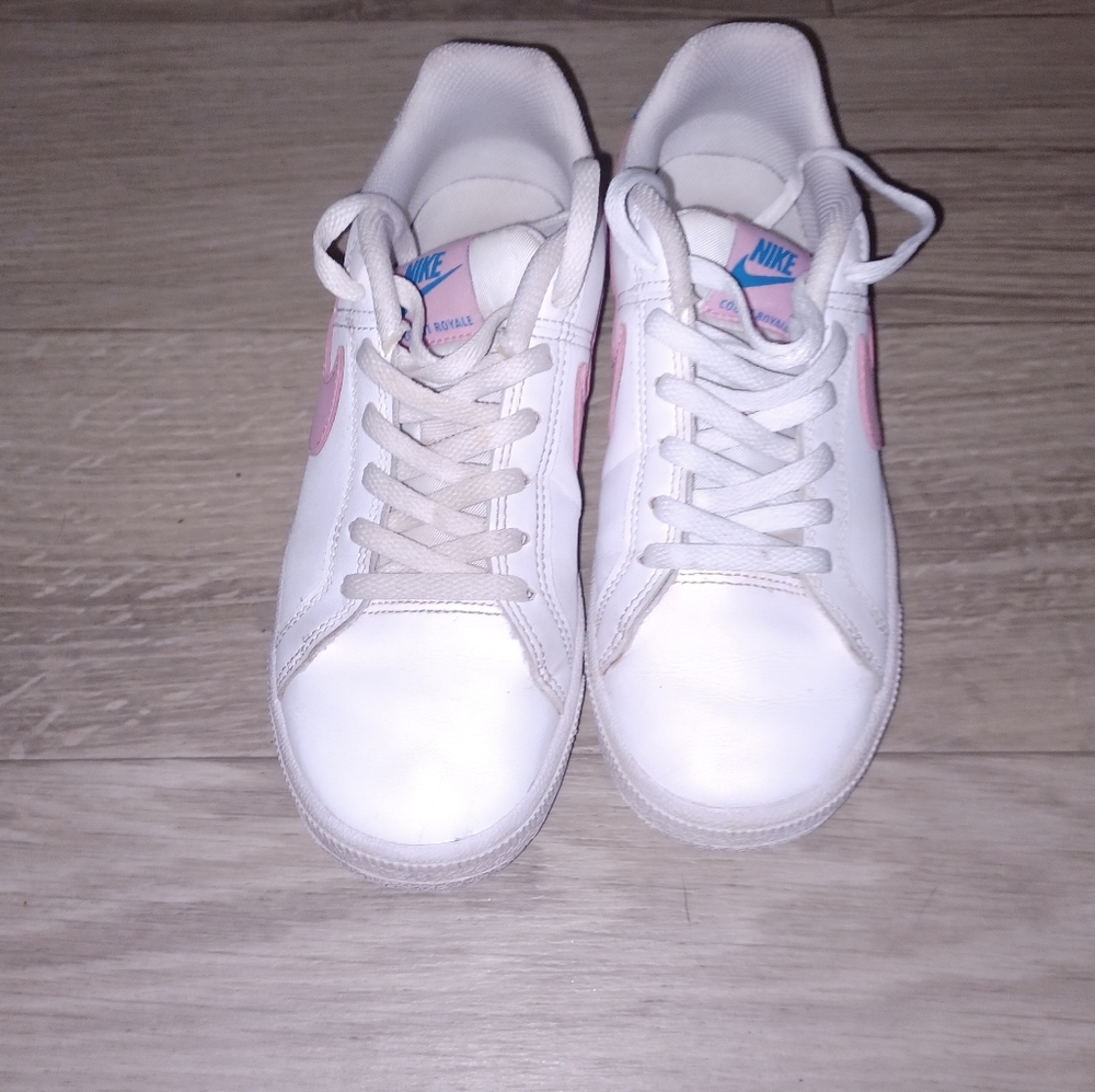 Court Royale GS 'Pink Laser Blue' Size 4Y